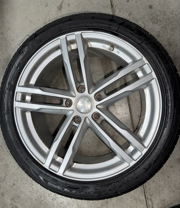 Диски с резиной комплект