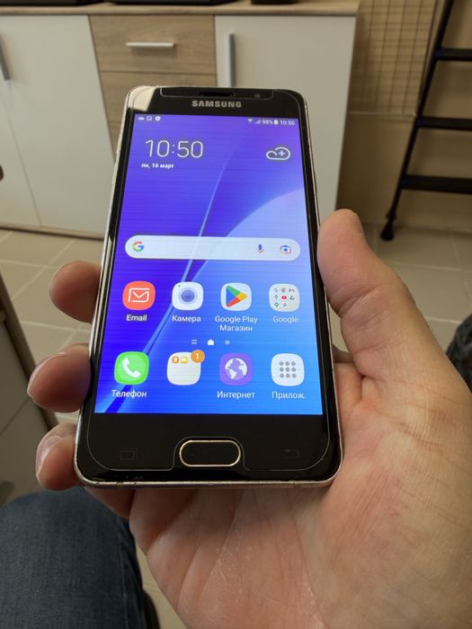 Samsung Galaxy A3 (2016) 2/16gb