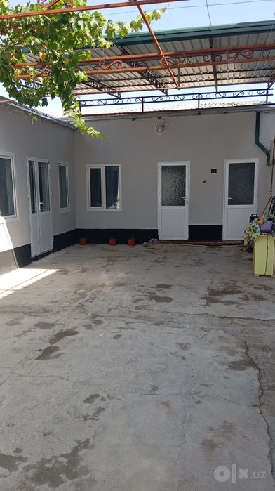 Fargʻona shahar olmos kochasi 59/1 uy sotiladi uydi maydoni 2 sotix
