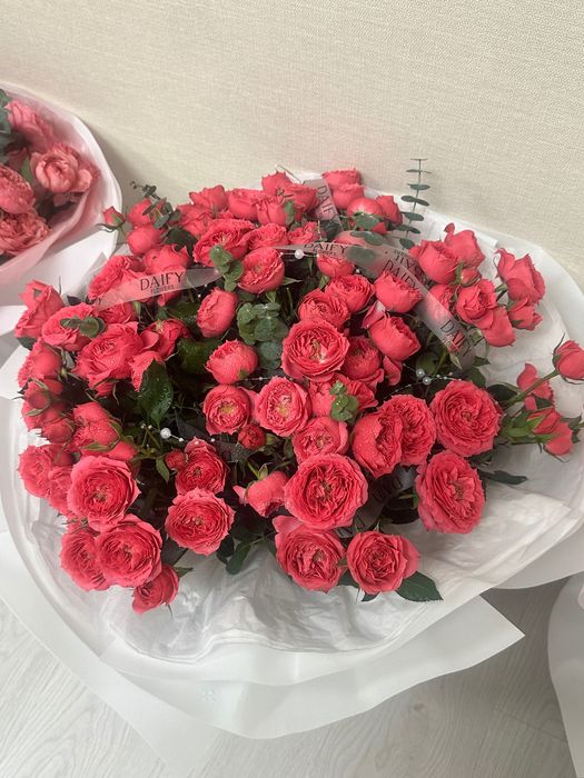 Цветы, букеты свежие