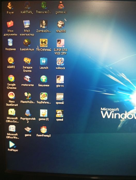 Продаю старый игровой компьютер Pentium 4 + Монитор LG