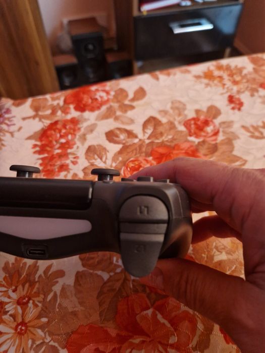 Controller Wireless compatibil PS4 / PC - Pentru piese (Buton L1 defect)