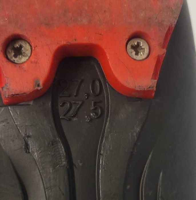 Clăpari Atomic Hawx Magna 80, numărul 42,5 - 43