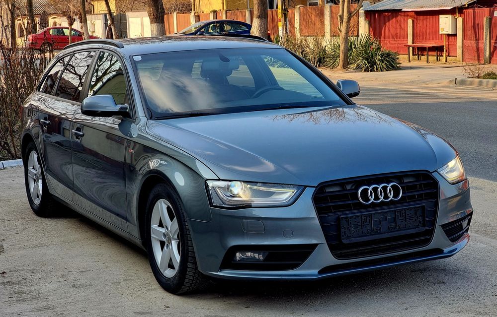 AUDI A4 S LINE B 8,5 2.0 Tdi Automat  An 2012 Euro 5