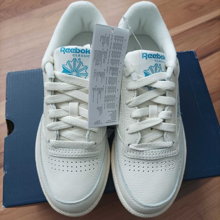 Reebok ест.кожа N34 и 34.5 маратонки