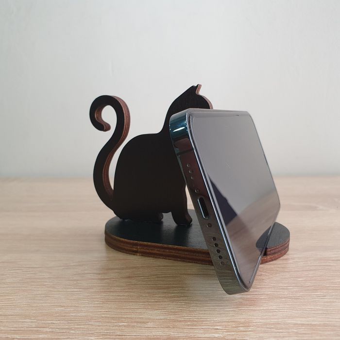 Подставка для телефона. Полезная вещь и хороший подарок