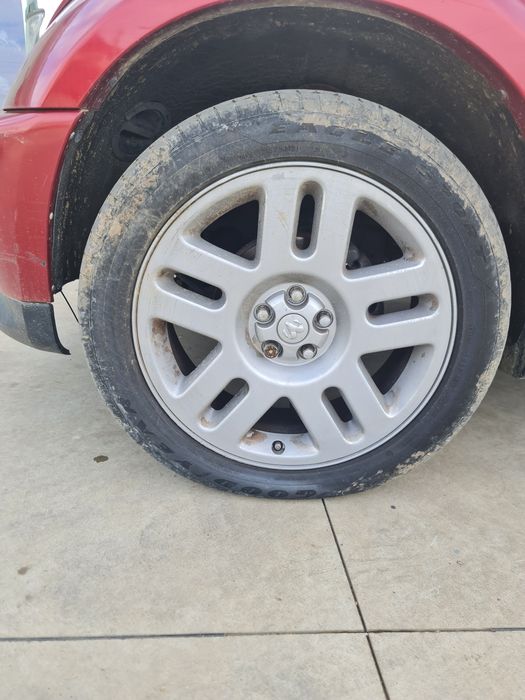 Dezmembrez dodge nitro 2.8  automat si manual