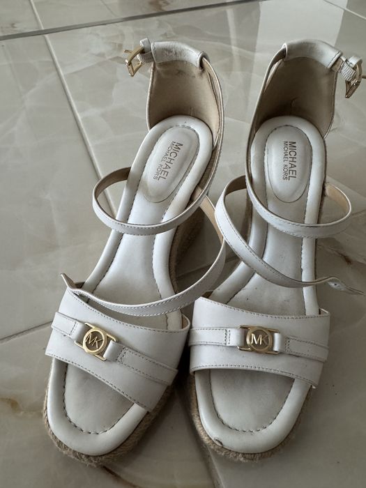 Сандали на платформа Michael Kors