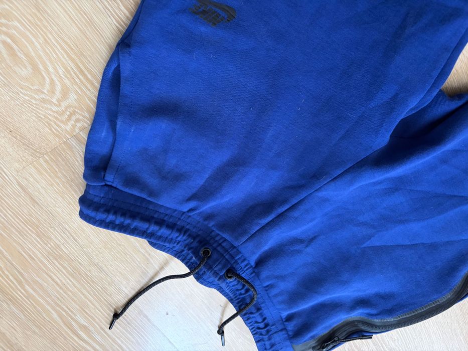 Nike S tech fleece