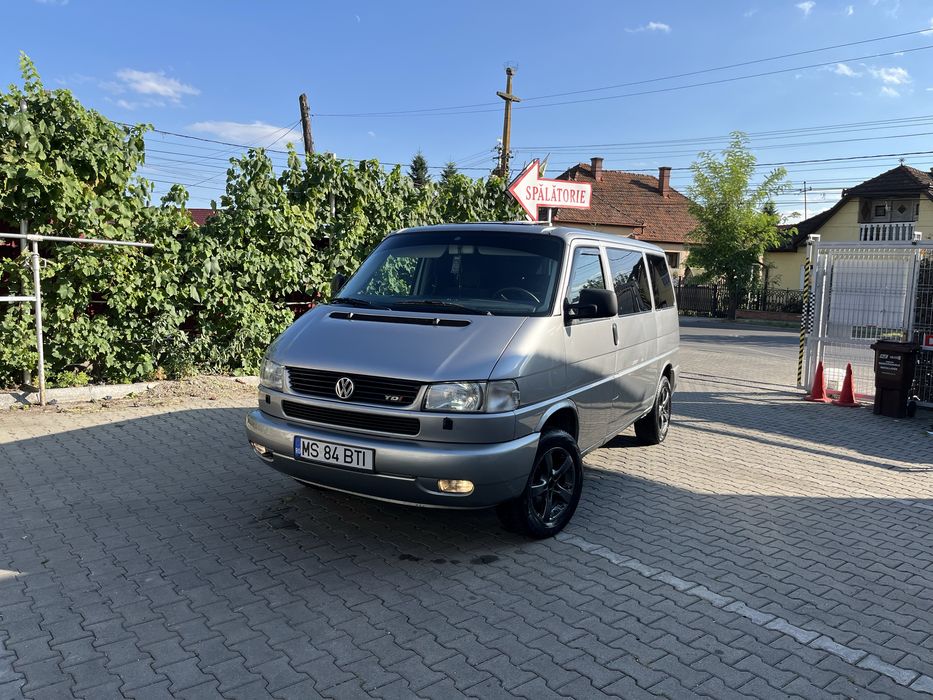 Volkswagen Caravelle