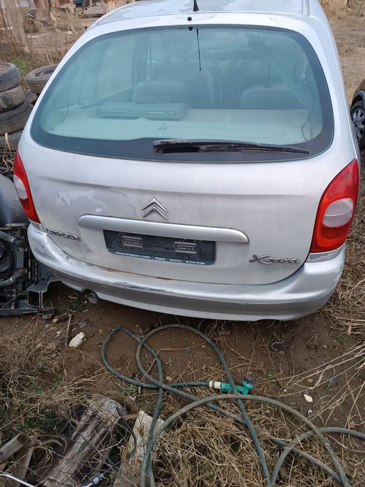 Citroen Picasso 2.0 HDI на Части