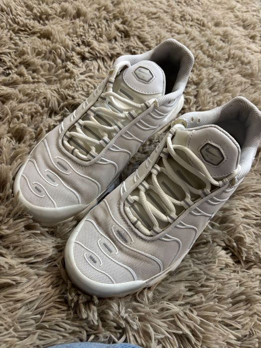 Nike TNs 38 номер