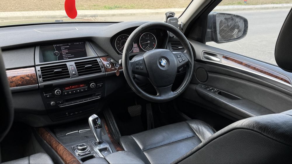 Bmw X5 • 3.0 Diesel 245cp E5 • Automat 8+1 • X-drive • 7 locuri • 2011 • Volan Dr.