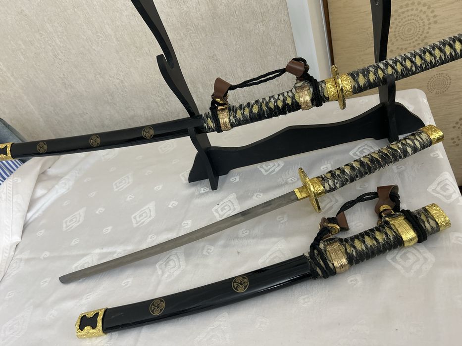 Аниме Деревянный меч катана