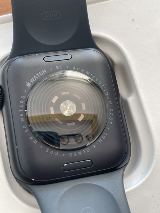 Apple watch SE 2nd gen 40mm GPS