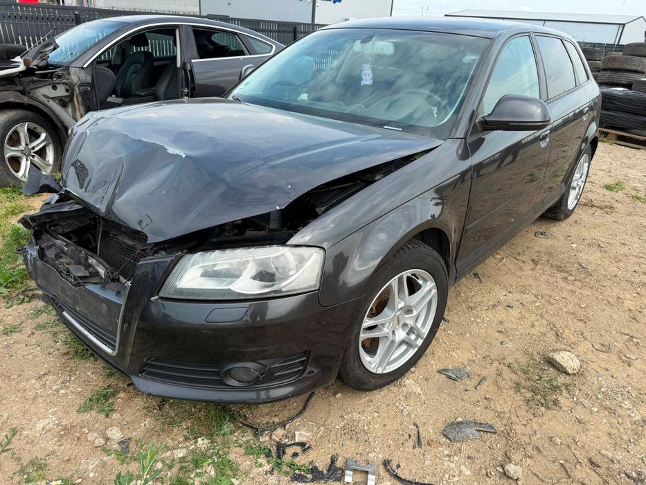Dezmembrari Dezmembrez Audi a3 facelift 2010 gri lz7l 1.8 tfsi CDAA DSG LSS volan stanga