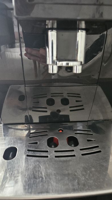 Espressor automat De'Longhi Magnifica S ECAM 23.260.B