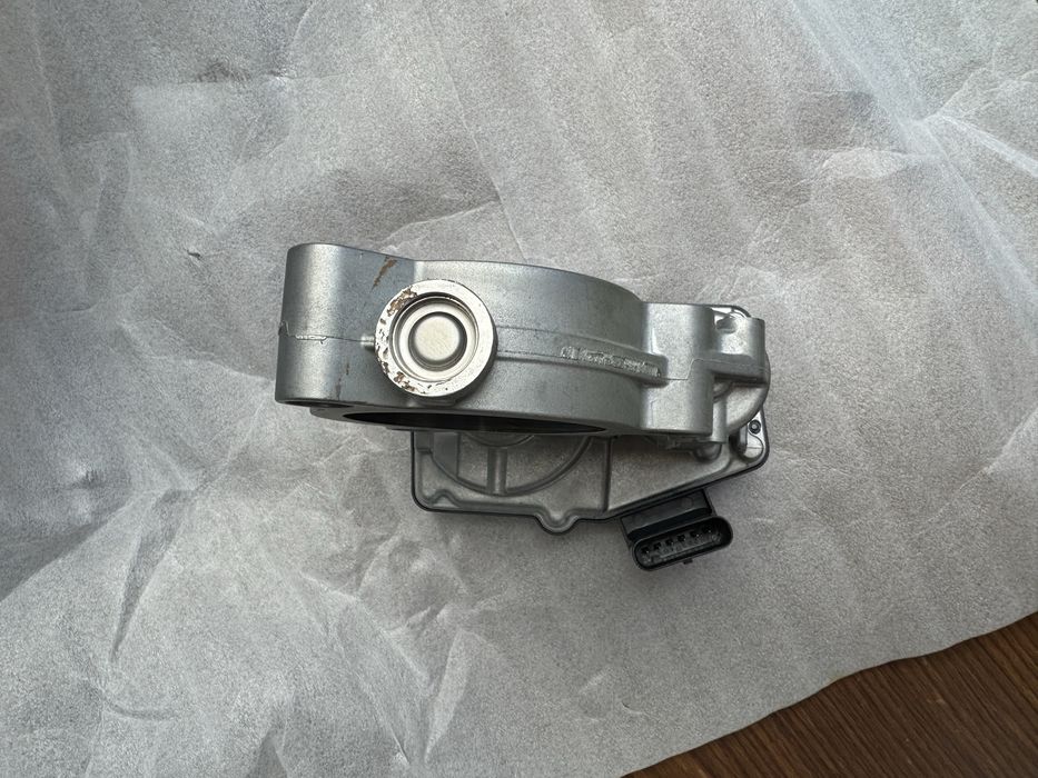 Дросел / дроселова клапа за BMW / Mini за двигател B48