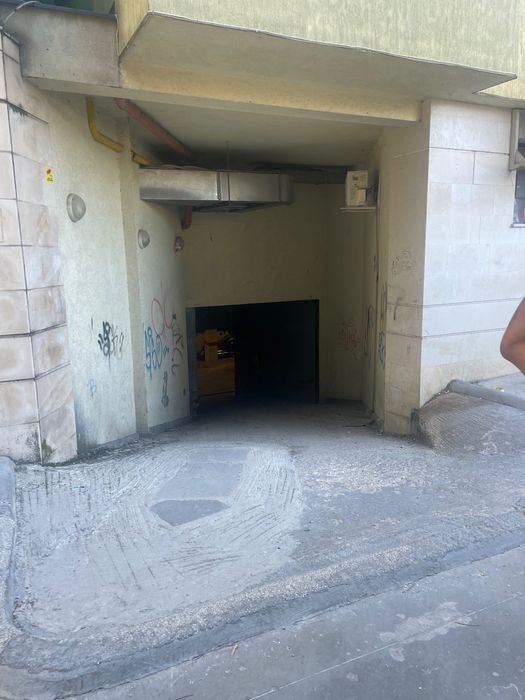 Паркомясто под наем