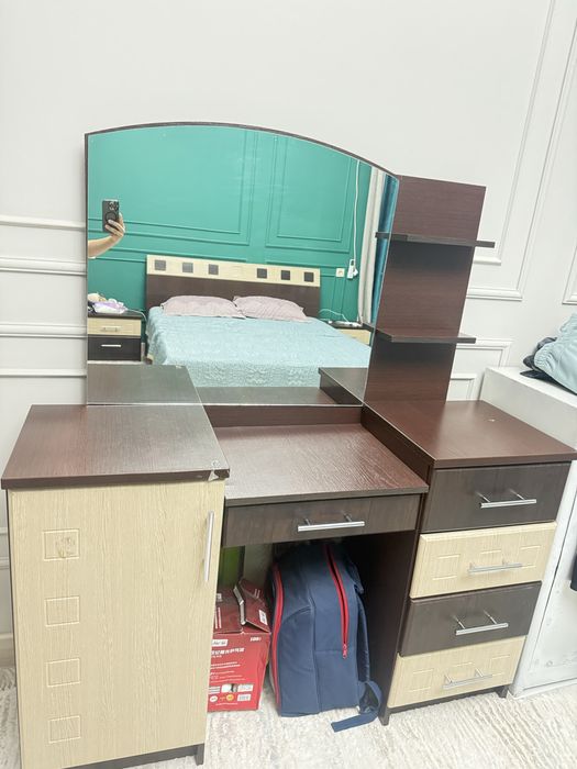 Продаётся Спальная гарнитура комплект б/у