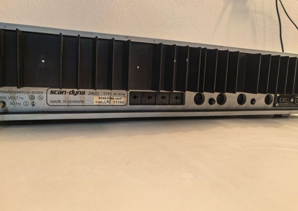 Tuner Scan Dyna 2400 4 iesiri radio vintage
