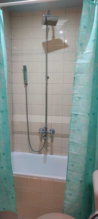 Дава се под наем Тристаен апартамент в Габрово, Център - 75 кв.м за 193.8 € - Снимка #10