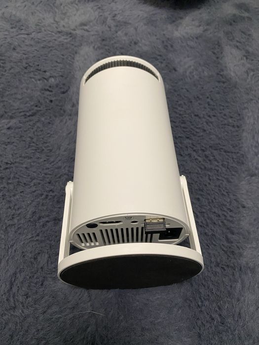 Проектор HY300  джойстики