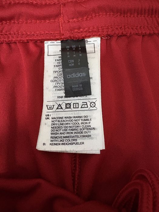 Pantaloni scurti Adidas