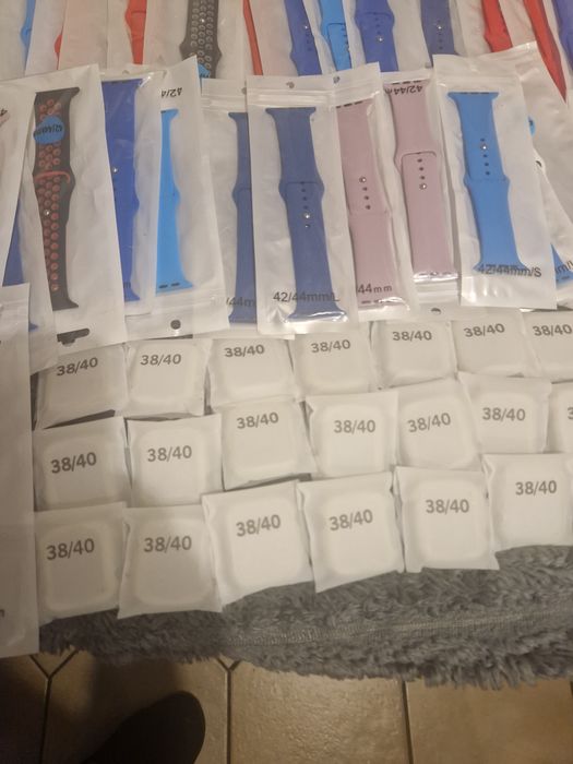 Vand curele pentru toate modelele de ceasuri smart, samsung,apple,etc