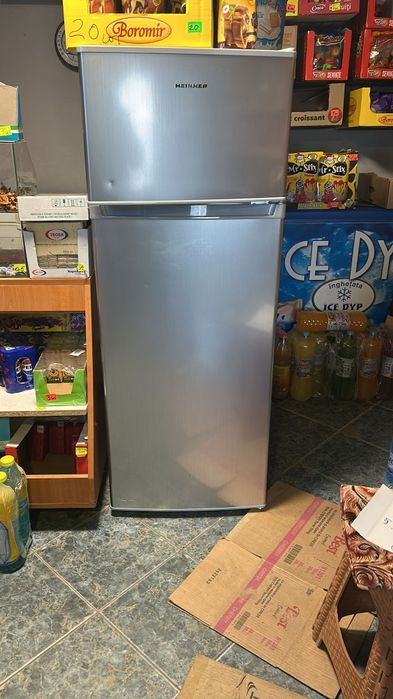 Frigider in stare perfecta de funcționare!