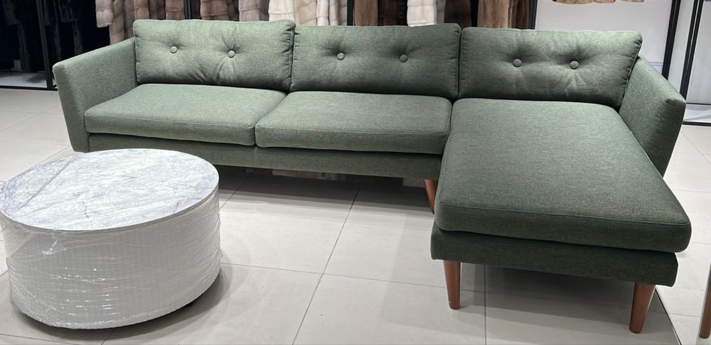 Диван продается срочно!