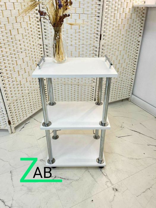 Тележка , помощница  , этажерка  , тумбочка  на роликах  для салона