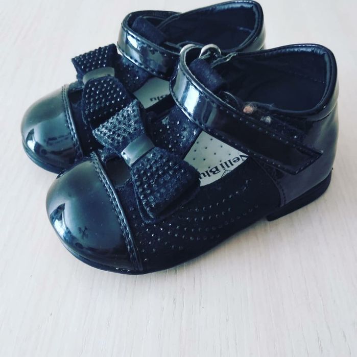 Детская разная обувь