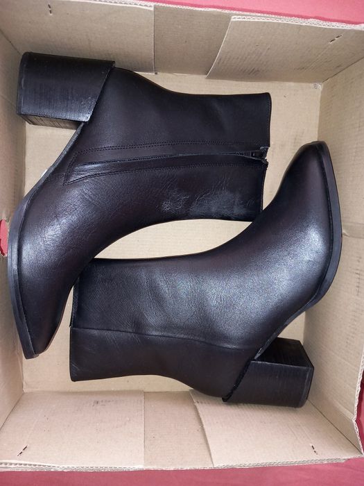 Нови (с етикети) боти от естествена кожа, 39 номер