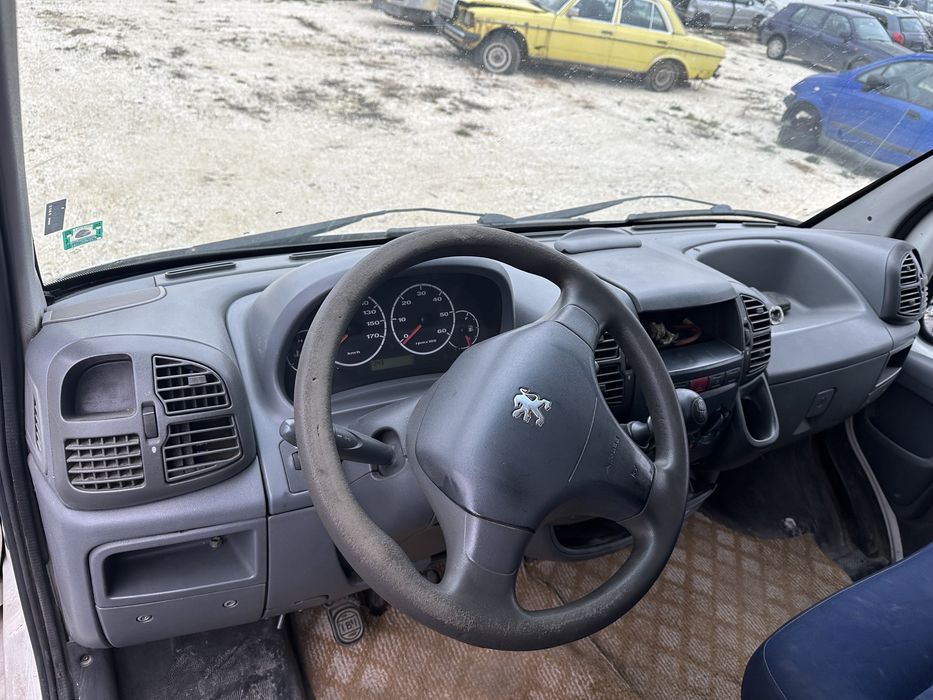 Peugeot Boxer 2.8HDI на части