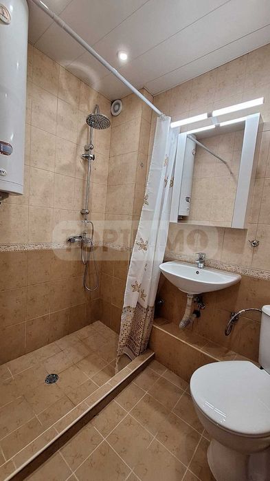 Дава се под наем Двустаен апартамент в Варна, Аспарухово - 72 кв.м за 513.57 € - Снимка #8