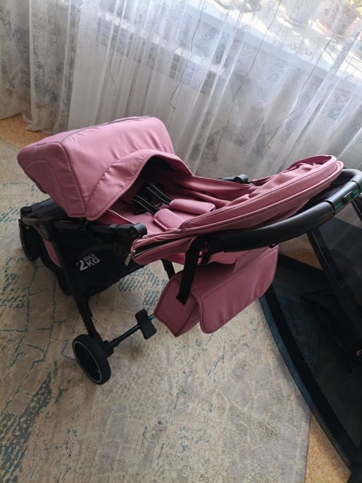 Продам детскую коляску для принцессы