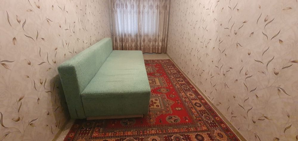 Продам диван, диванчик б/у