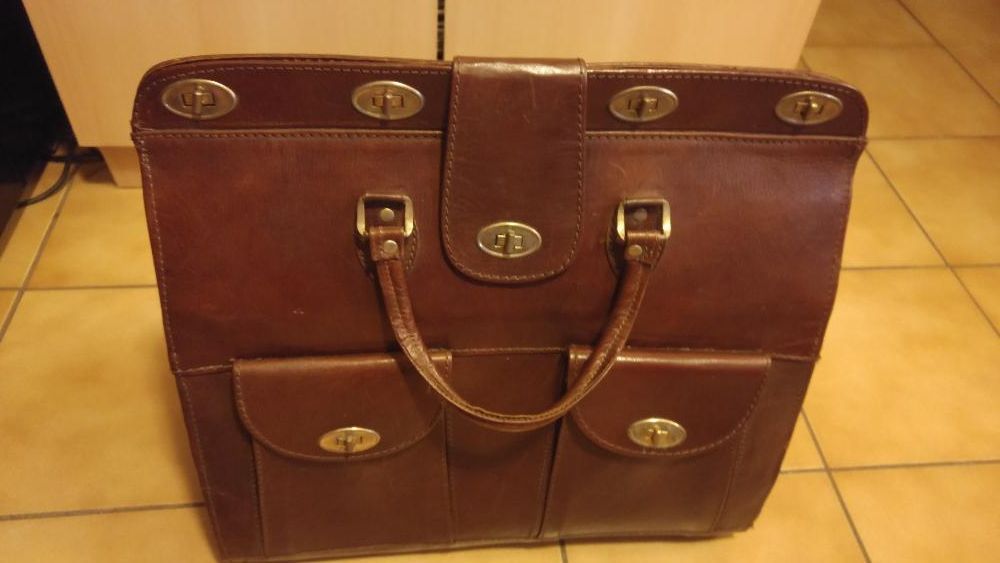 Geanta din piele de camila, artizanala