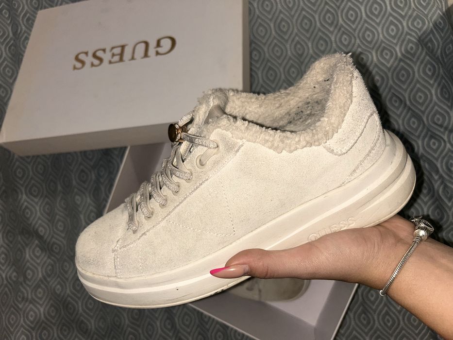 Дамски обувки Guess