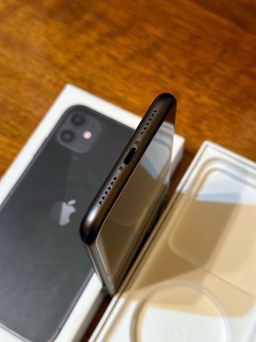iPhone 11 128GB EAC