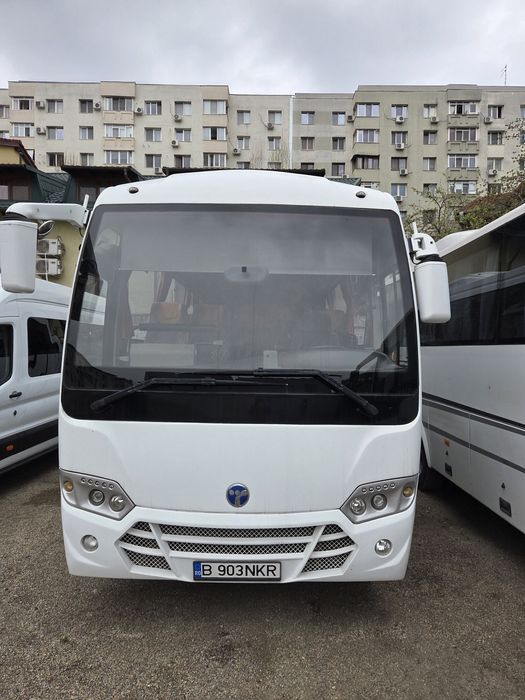 Autocar Mitsubishi Prestij