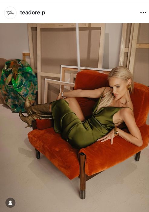 Рокля Олив на българския бранд Teadore P