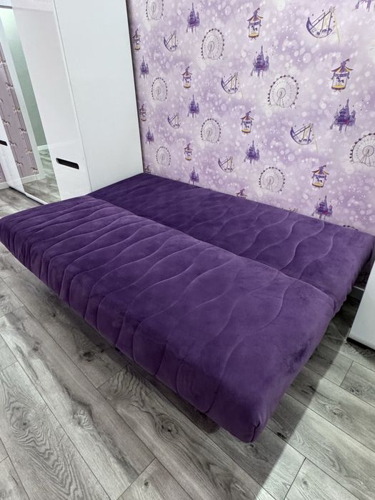 Продается диван 2м раскладной
