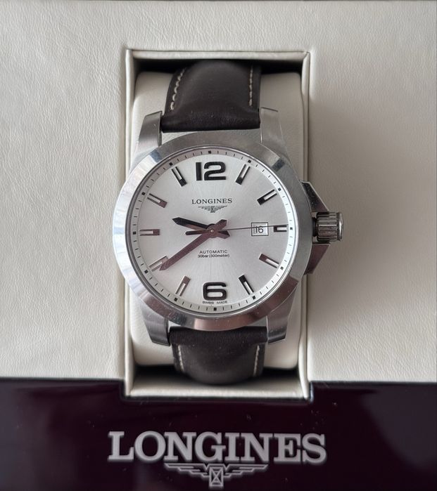 Часы Longines Conquest