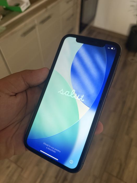iPhone 11 Black – 128 GB – Aspect excelent – pret negociabil