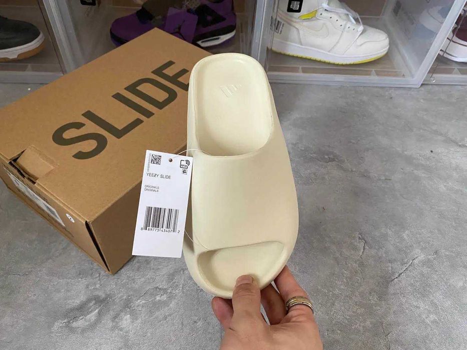 Adidas Yeezy Slides