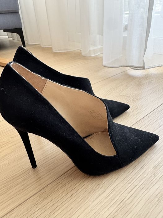 ZARA класически дамски обувки на ток -37номер