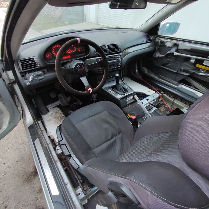 BMW E46 330i M54B30