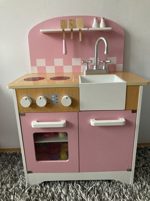 Bucatarie din lemn pt copii